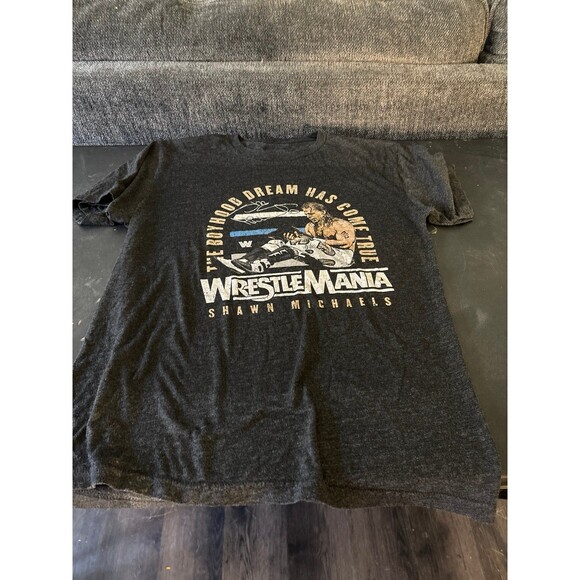 WWE men’s Tshirt - Picture 1 of 2